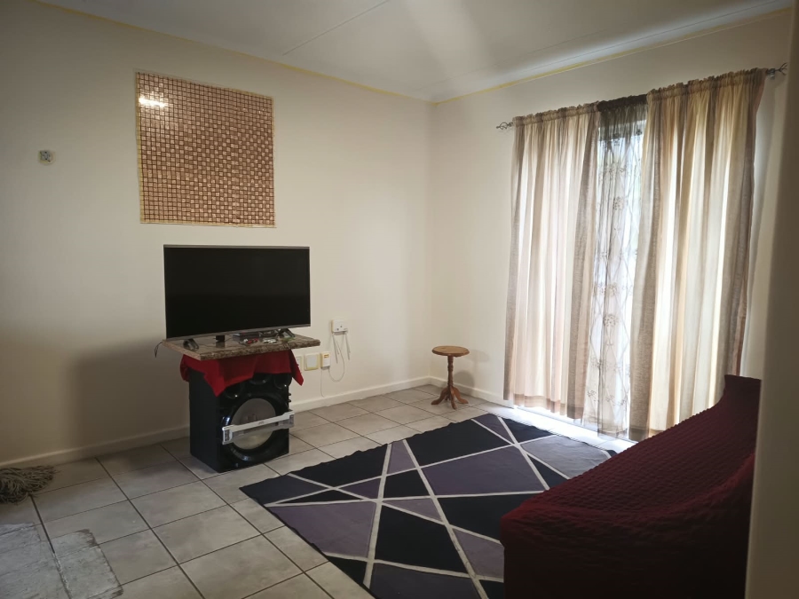 2 Bedroom Property for Sale in Heather Park Western Cape